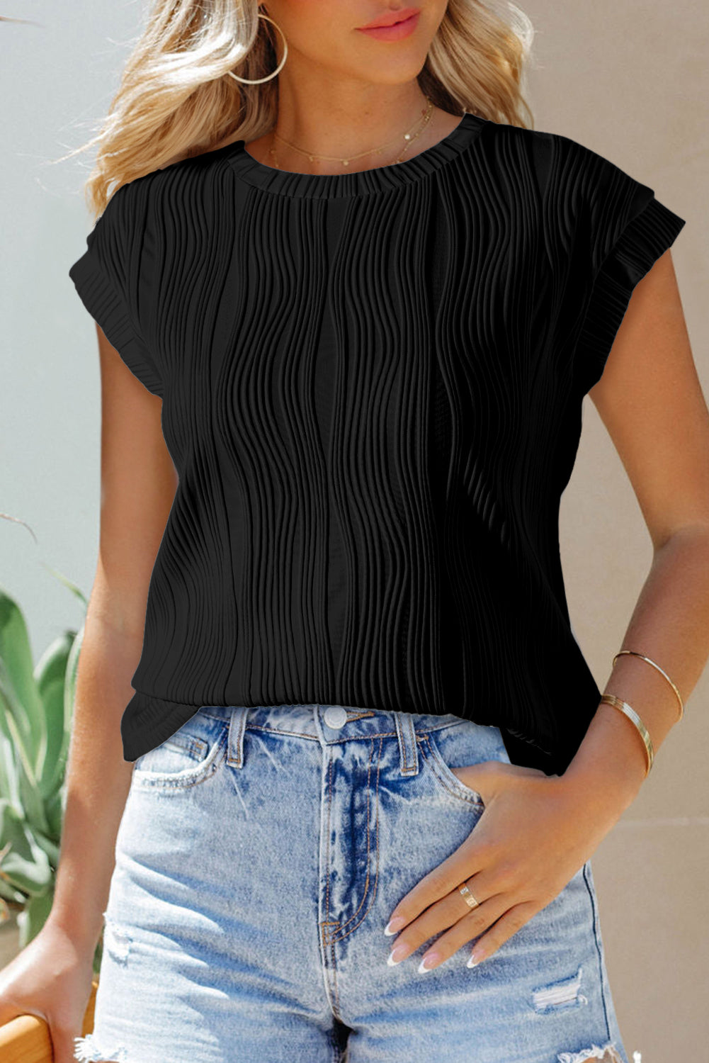 Solid Color Wavy Textured Cap Sleeve Top